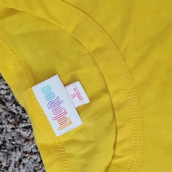 Lularoe Liv tee-Solid Yellow - Picture 2 of 6